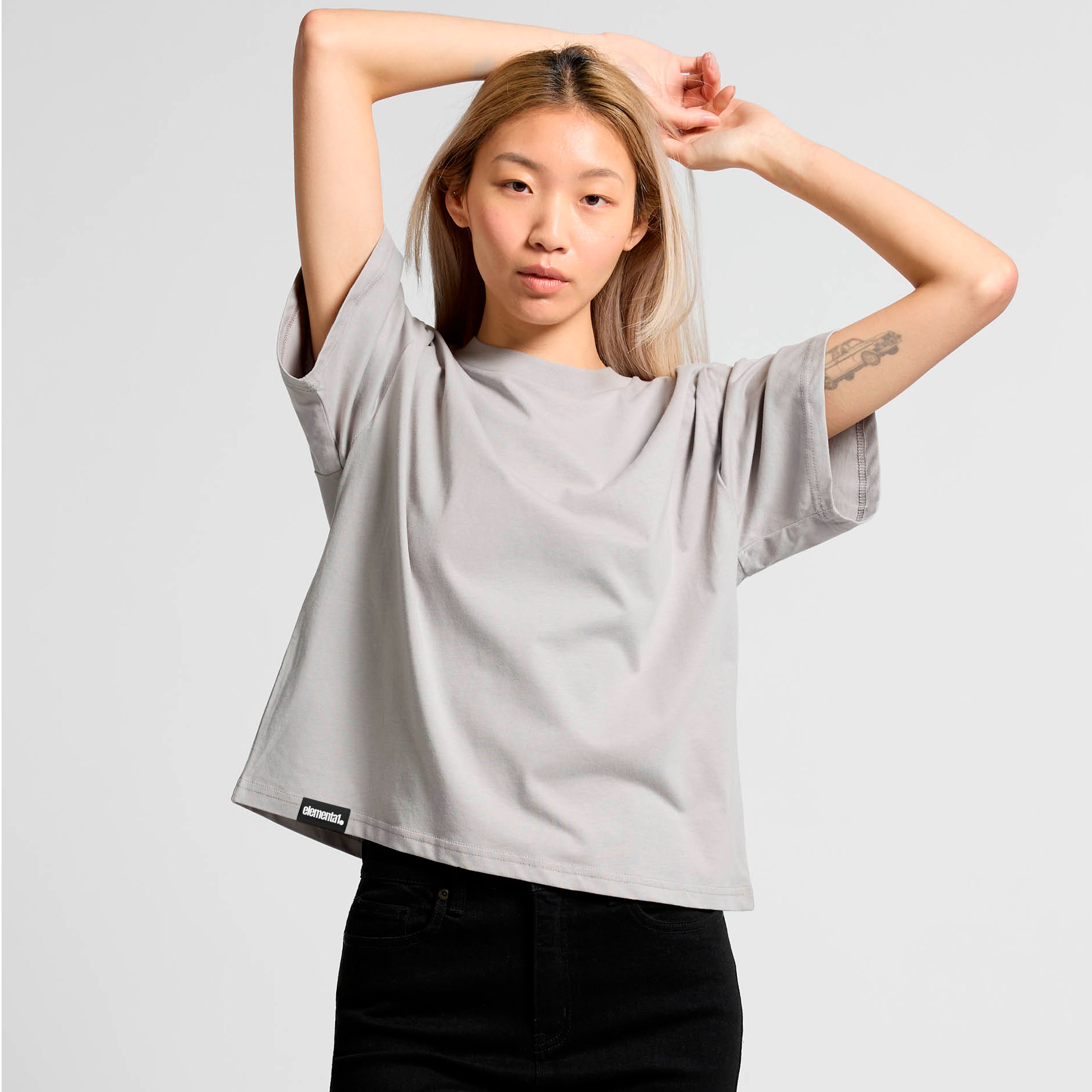 WOMEN RELAXED T-SHIRT